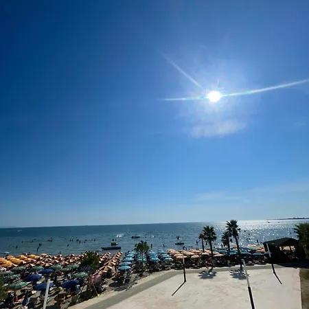 Apartment Beautiful Sea View *